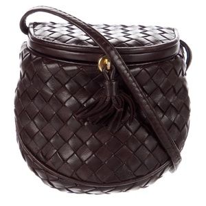 Bottega mini cross body in chocolate brown. SO cute! Can’t hold a phone.
